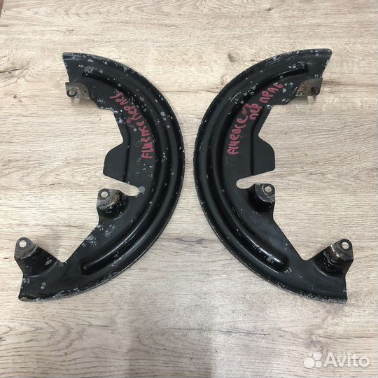 Пыльник тормозного диска переднего Renault Fluence