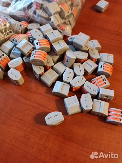 Wagi, ваги, клеми