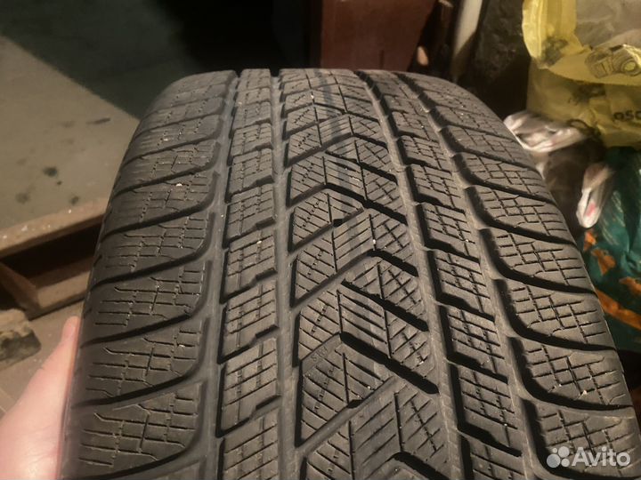 Pirelli Scorpion Winter 285/40 R22 110V