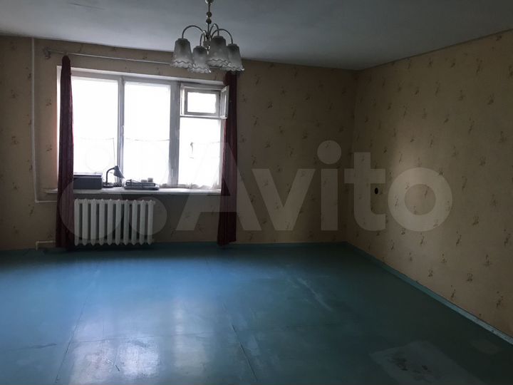 2-к. квартира, 52 м², 4/9 эт.