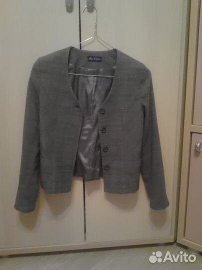 Продаю школьный пиджак Max Unior для девочки