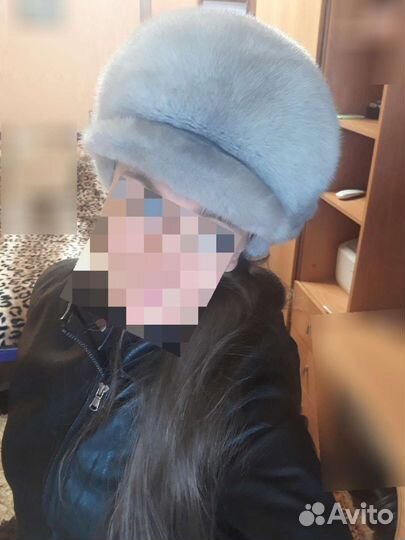 Берет женский норковый
