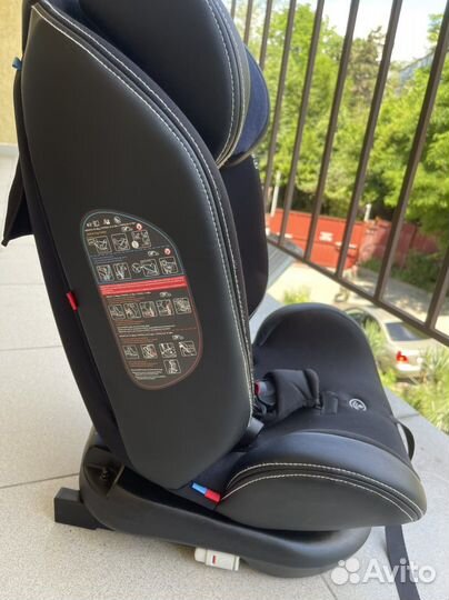 Автокресло carello
