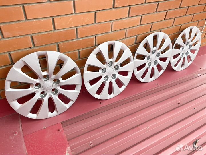 Колпаками кия 16