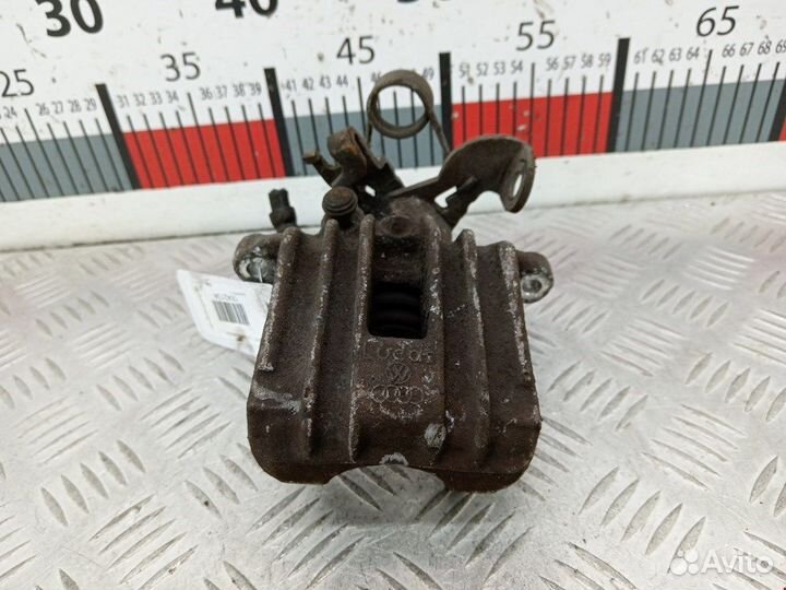 Суппорт задний левый для Audi A4 B6 8E0615423G