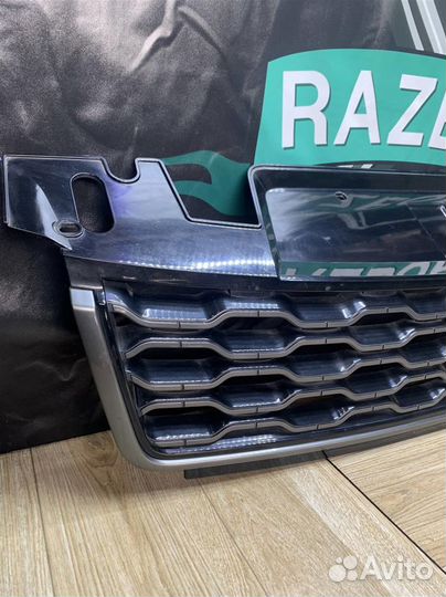 Решетка радиатора Range Rover Sport 2
