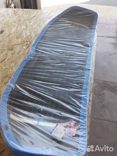 Стекло заднее Ford Kuga