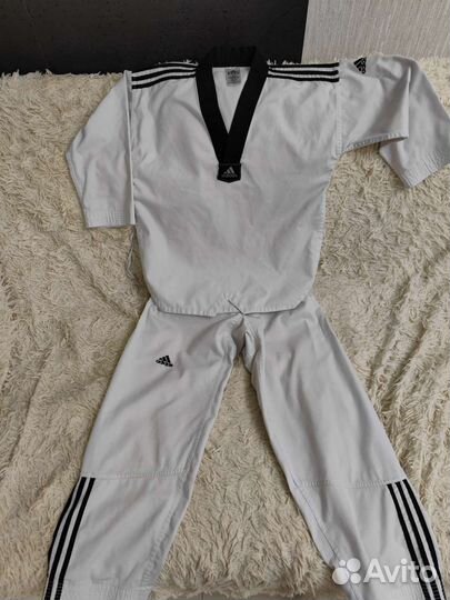 Кимоно для тхэквондо 150 см. Adidas