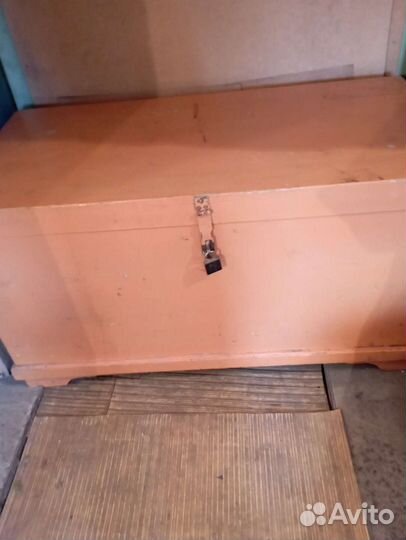 Сундук деревянный большой