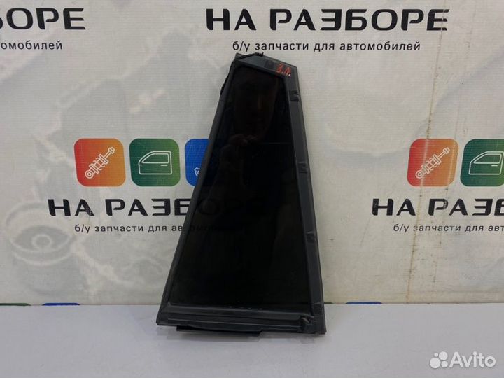 Форточка двери задняя правая Toyota Rav4 XA40