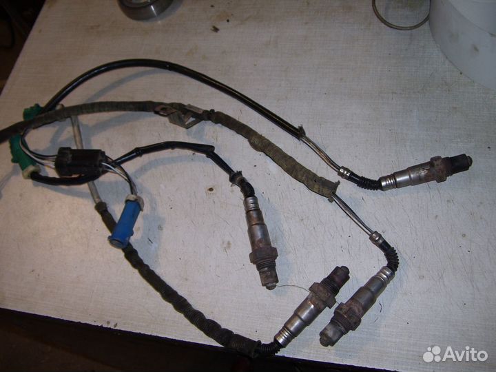 Форд мондео датчик С.О- катализатора