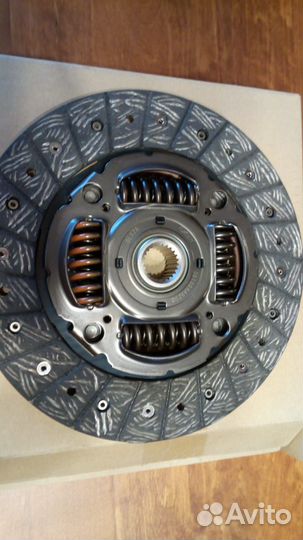 Диск сцепления 6-ступ subaru 30100AA920