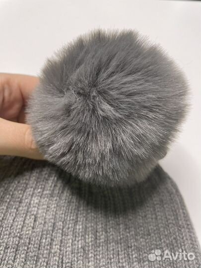Шапка с помпоном Calvin Klein оригинал