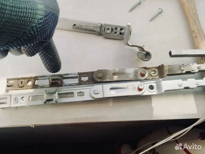 Ремонт пластиковых окон Регулировка окон дверей