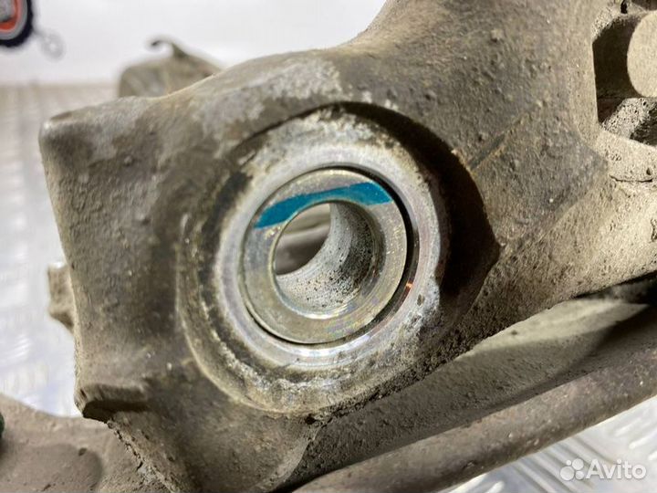 Кулак поворотный Audi A6 C7 CYP 2017