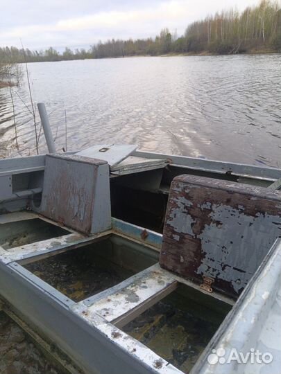 Продается лодка Казанка 5 М