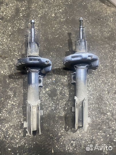 Амортизатор передний hyundai solaris 2