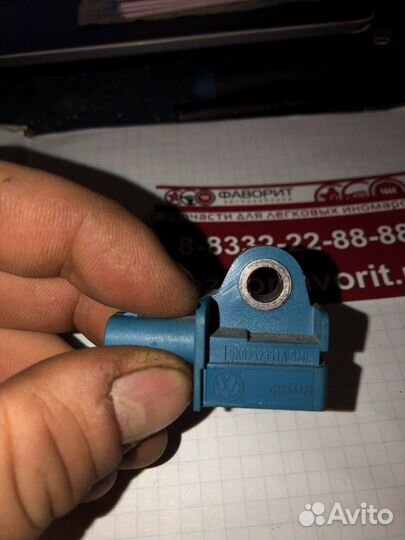 Датчик airbag (Audi Q3)