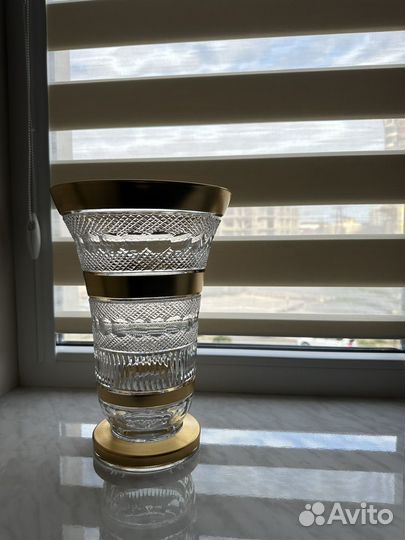 Ваза для цветов хрустальная