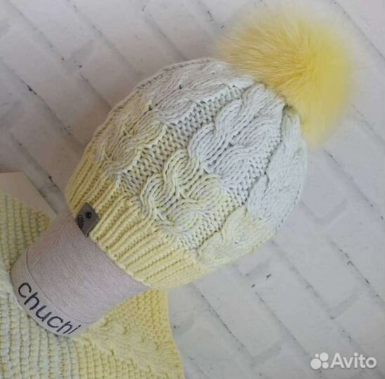 Шапка вязаная и снуд ручная работа