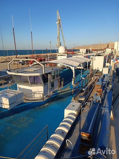 Плавучий отель