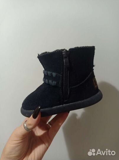 Зимние ботинки