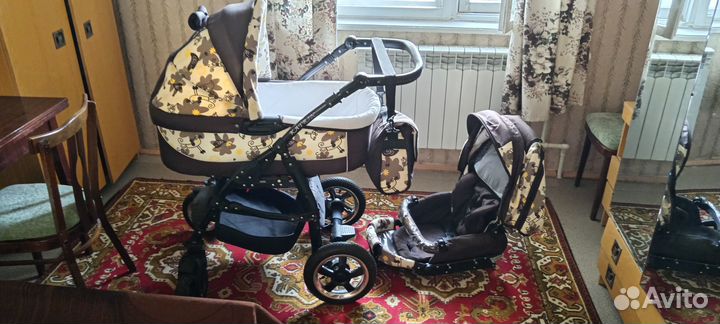 Детская коляска 
