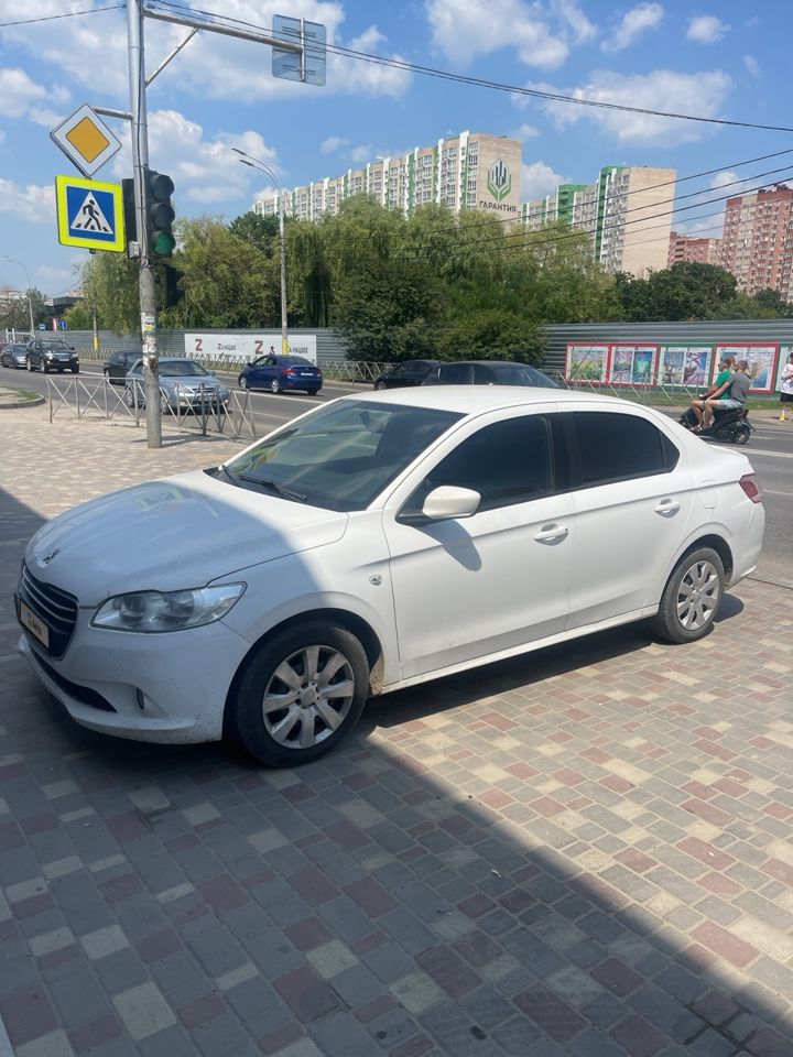 Peugeot 301: фото владельца