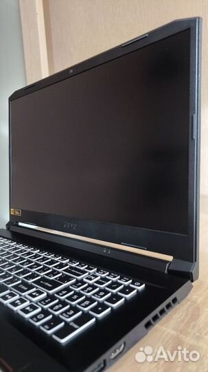 Acer nitro 5 AN517-52
