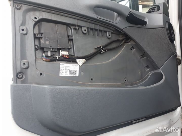 Блок стеклоподъемника правый Mercedes Actros