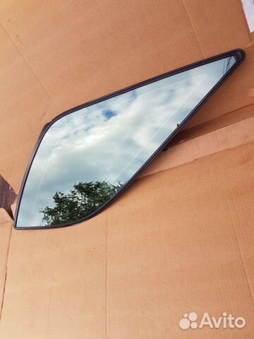 Стекло кузовное заднее правое Lexus RX300