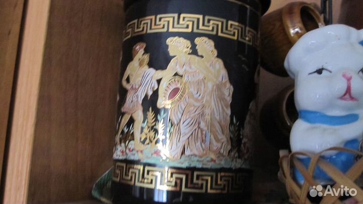 Чашки и вазы греческие