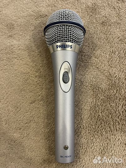 Микрофон для караоке проводной