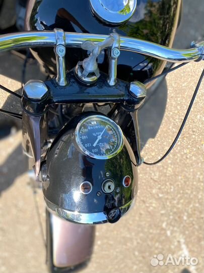 Мотоцикл Урал М 72 М