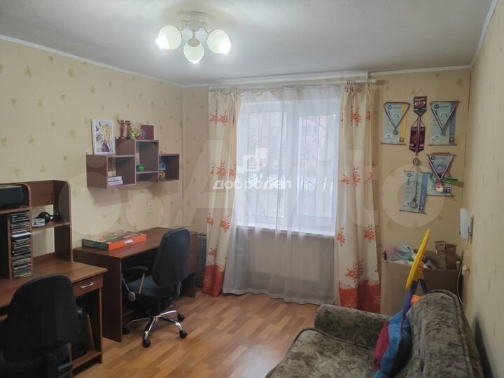 4-к. квартира, 73,4 м², 1/5 эт.