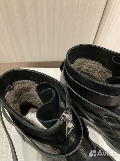 Ботинки женские зимние