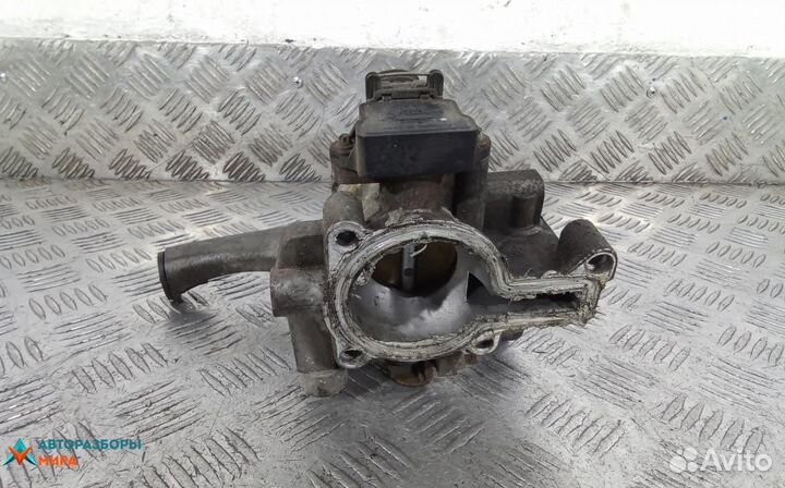 Заслонка дроссельная Renault Kangoo 1998