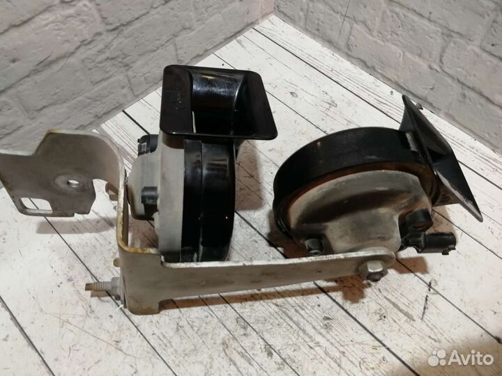 Звуковые сигналы BMW e63 645