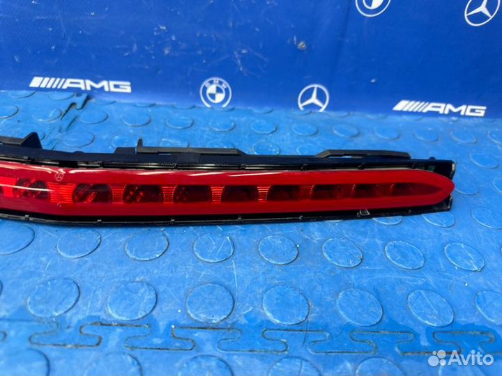 Стоп сигнал Mercedes-Benz E350 W207 272.988 2010