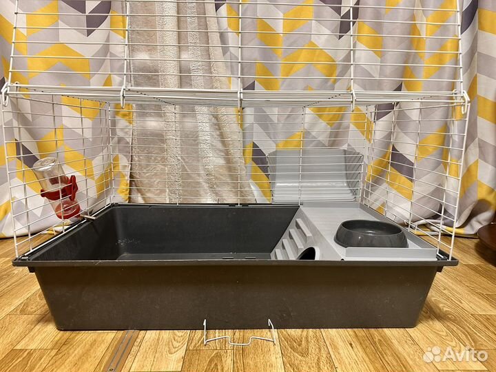 Клетка для кроликов и морских свинок с поильником