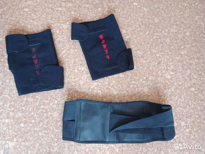 Тазы, вещи, пледы, горшки