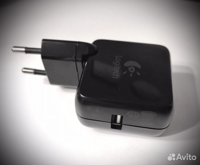 Адаптер зарядный Logitech usb 5v