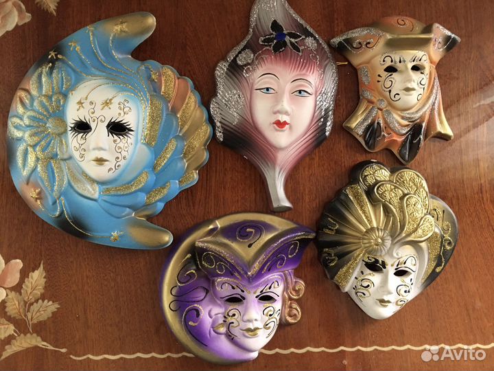 Набор веницианских масок