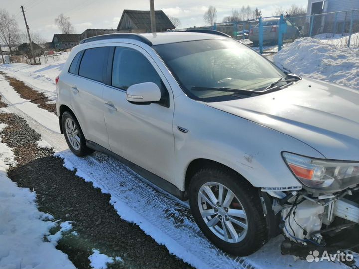 Mitsubishi ASX 2.0 CVT, 2010, битый, 224 543 км