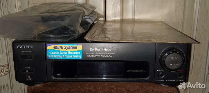 Видеомагнитофон sony в отличном состоянии
