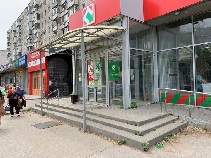 Торговая площадь, 65 м²