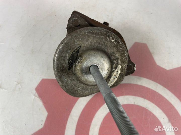 Упорная шайба задняя левая Bmw 5 F10 2.5 2010