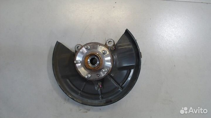 Ступица (кулак, цапфа) Chevrolet Trax 2016, 2017