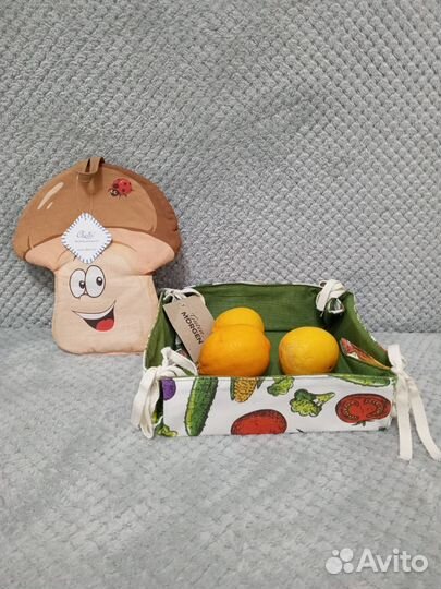 Новая прихватка и новая коробка для фруктов