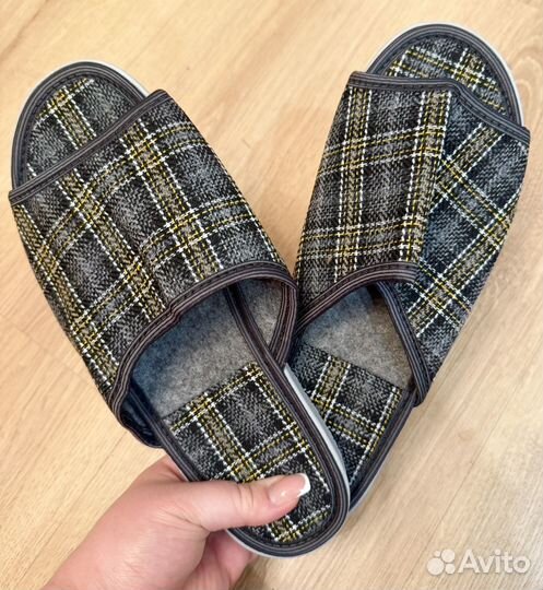 Тапочки новые 41-42р